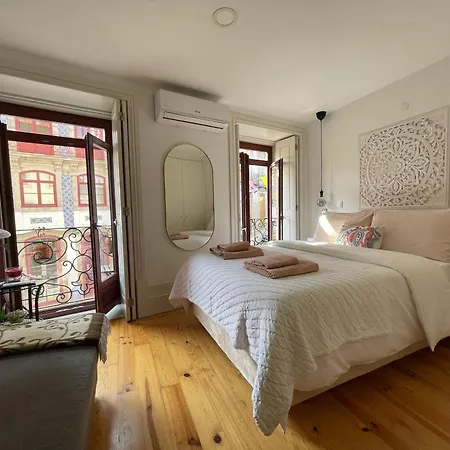 Historic Porto Balcony Hideaway - Taipas House 60 Apartment Exterior photo