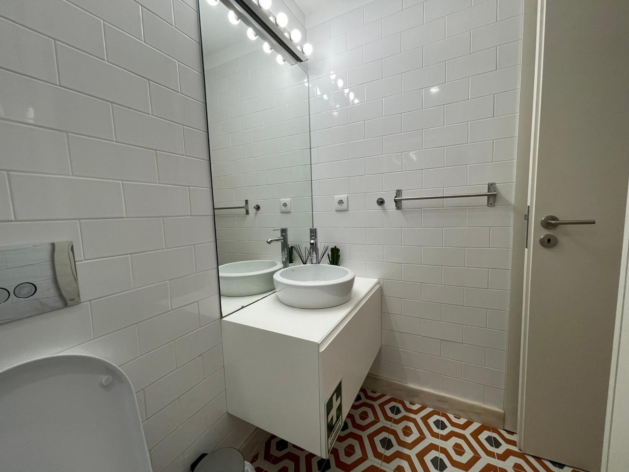 Historic Balcony Hideaway - Taipas House 60 * Porto